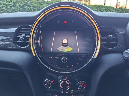 2023-MINI-Hatch-One-15T-5-dr-Auto_9