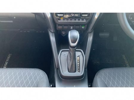 2026-Toyota-Urban-Cruiser-15-XR-Auto_8