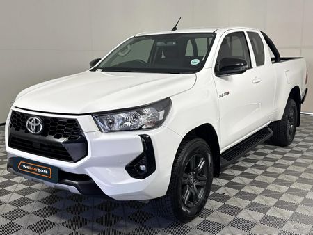 2025-Toyota-Hilux-24-GD-6-Raised-Body-Raider-Extended-Cab_0