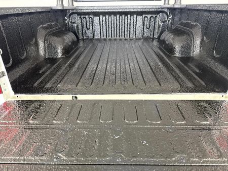 2025-Toyota-Hilux-24-GD-6-Raised-Body-Raider-Extended-Cab_9