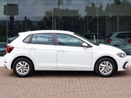 2026-Volkswagen-Polo-10-TSI_3