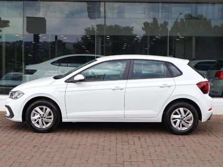 2026-Volkswagen-Polo-10-TSI_6