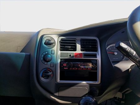 2024-Hyundai-H100-Bakkie-26D-Dropside_18