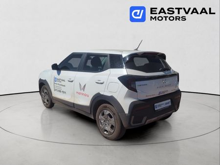 2026-Mahindra-XUV-3XO-12T-MX3_4