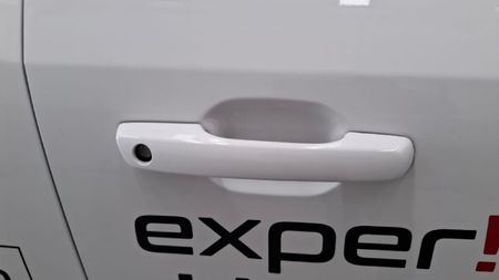 2025-Hyundai-Exter-12-Premium-Auto_16