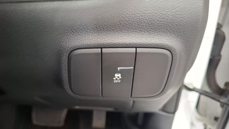 2025-Hyundai-Exter-12-Premium-Auto_18