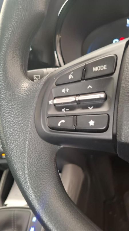 2025-Hyundai-Exter-12-Premium-Auto_25