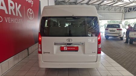 2024-Toyota-Quantum-28-GL-Auto-14-Seater_2
