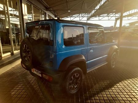 2021-Suzuki-Jimny-15-GLX_6