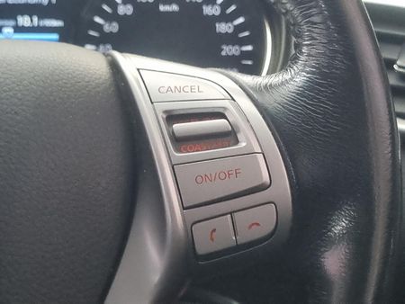 2017-Nissan-X-Trail-25-Tekna-4x4-Auto-7-seat_9