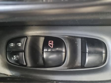 2017-Nissan-X-Trail-25-Tekna-4x4-Auto-7-seat_20