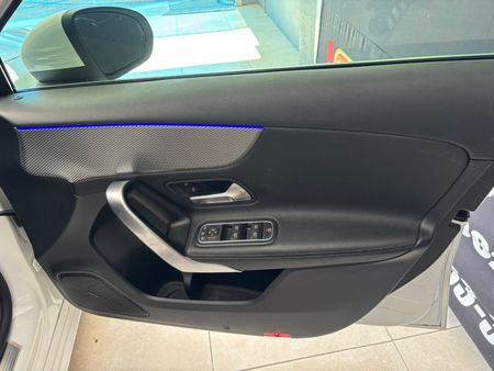 2018-Mercedes-Benz-A-Class-A-200-Auto_10