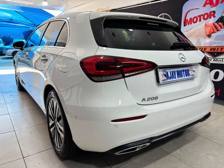 2018-Mercedes-Benz-A-Class-A-200-Auto_3