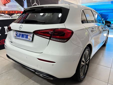 2018-Mercedes-Benz-A-Class-A-200-Auto_5