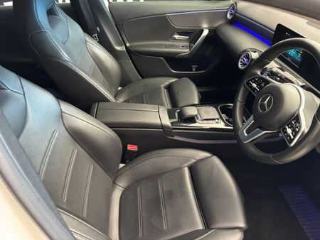 2018-Mercedes-Benz-A-Class-A-200-Auto_7
