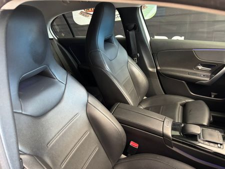 2018-Mercedes-Benz-A-Class-A-200-Auto_8