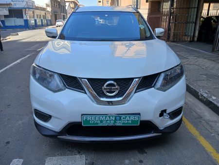 2017-Nissan-X-Trail-20-XE_0