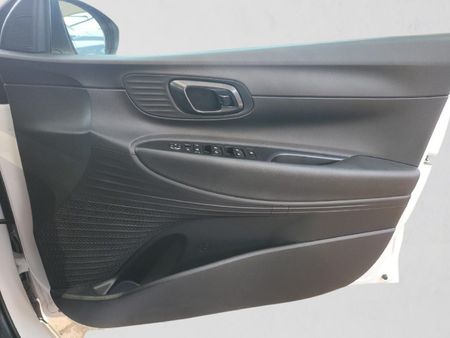 2026-Hyundai-i20-14-Executive-Auto_11