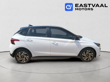2026-Hyundai-i20-14-Executive-Auto_7