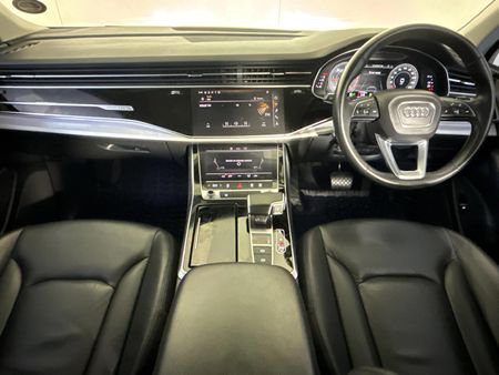 2021-Audi-Q7-30-TDI-quattro-Auto-45-TDI_1