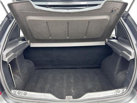 2012-Renault-Sandero-14-Ambiance_12