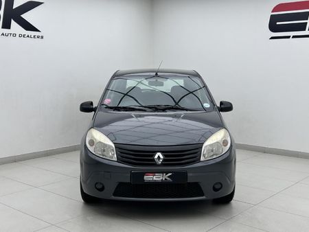 2012-Renault-Sandero-14-Ambiance_1