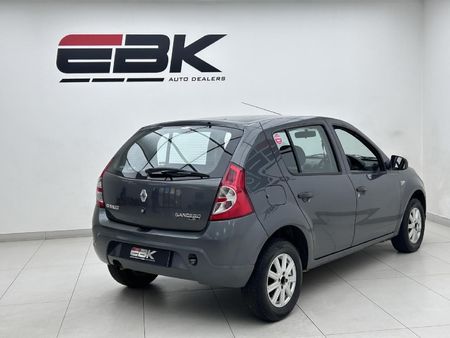 2012-Renault-Sandero-14-Ambiance_5