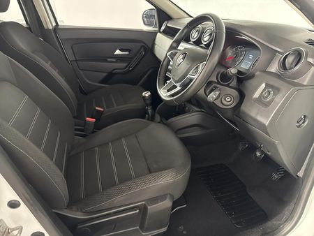 2022-Renault-Duster-15-dCi-zen_9