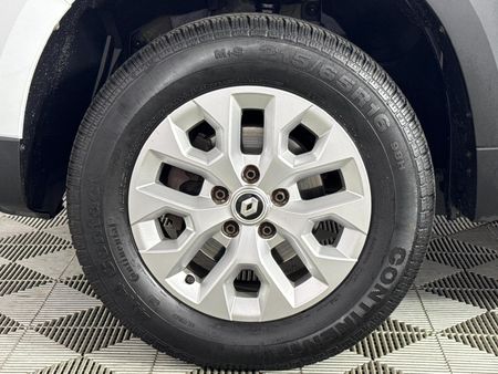 2022-Renault-Duster-15-dCi-zen_4