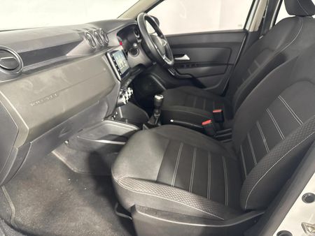 2022-Renault-Duster-15-dCi-zen_8