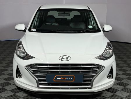2022-Hyundai-Grand-i10-10-Fluid_14