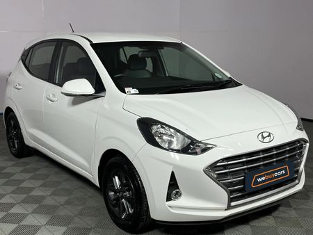 2022-Hyundai-Grand-i10-10-Fluid_15