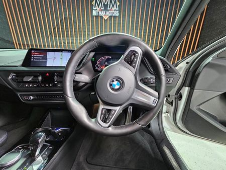 2024-BMW-1-Series-118i-M-Sport_18