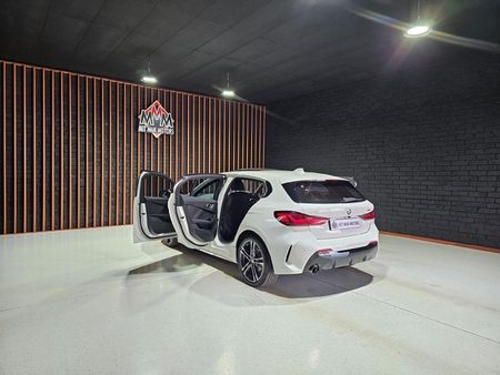 2024-BMW-1-Series-118i-M-Sport_23