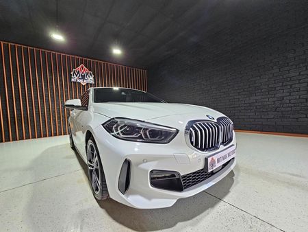 2024-BMW-1-Series-118i-M-Sport_5