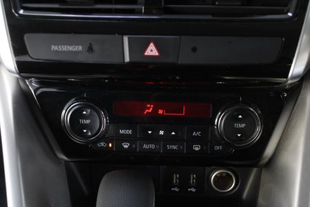 2023-Mitsubishi-Eclipse-Cross-GLS-AUTOMATIC_13