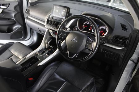 2023-Mitsubishi-Eclipse-Cross-GLS-AUTOMATIC_22