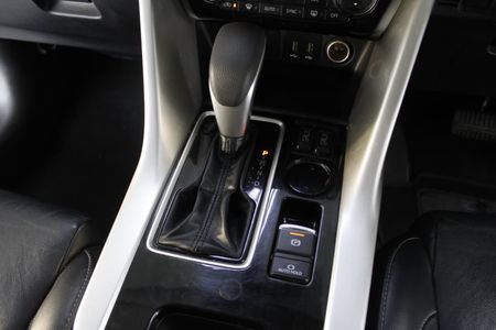2023-Mitsubishi-Eclipse-Cross-GLS-AUTOMATIC_28