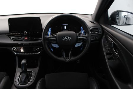 2023-Hyundai-i30-N-20-TGDi-DCT_5
