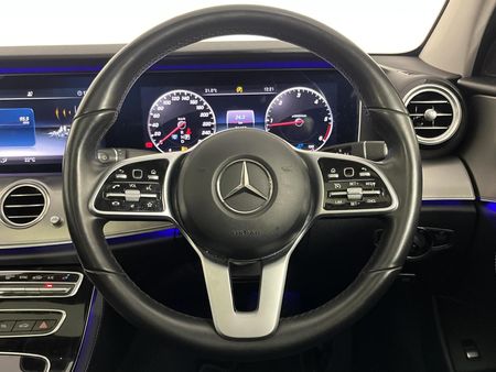 2020-Mercedes-Benz-E-Class-E-220d_9