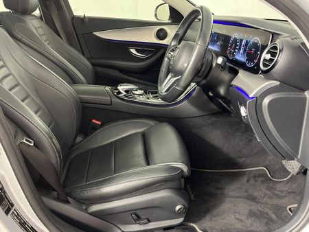 2020-Mercedes-Benz-E-Class-E-220d_6