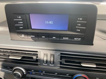 2026-Peugeot-Landtrek-19D-Professional-Single-Cab_11