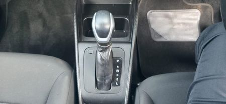 2025-Toyota-Starlet-15-XS-Auto_24