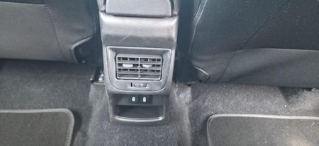 2025-Toyota-Starlet-15-XS-Auto_7
