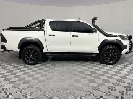 2021-Toyota-Hilux-28-GD-6-Raised-Body-Legend-RS-Auto-Double-Cab_16