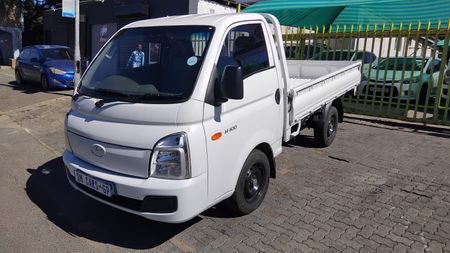 2021-Hyundai-H100-Bakkie-26-Diesel-manual_4