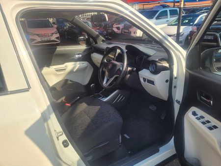 2022-Suzuki-Ignis-12-GLX-Auto_6