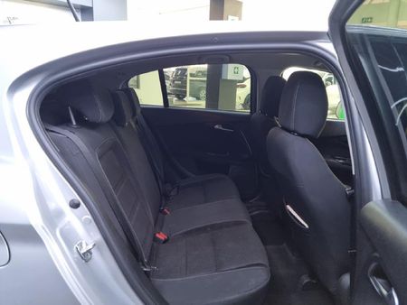 2017-Fiat-Tipo-14-Lounge-5-dr_16