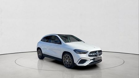 2026-Mercedes-Benz-GLA-200-Progressive-Auto_0