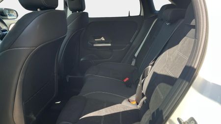 2026-Mercedes-Benz-GLA-200-Progressive-Auto_14